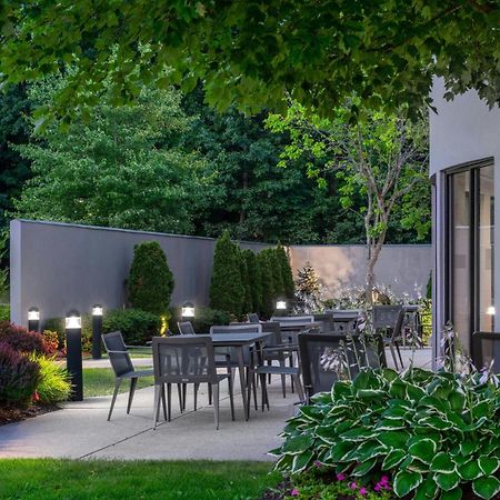 Готель Courtyard By Marriott Providence Лінкольн Екстер'єр фото