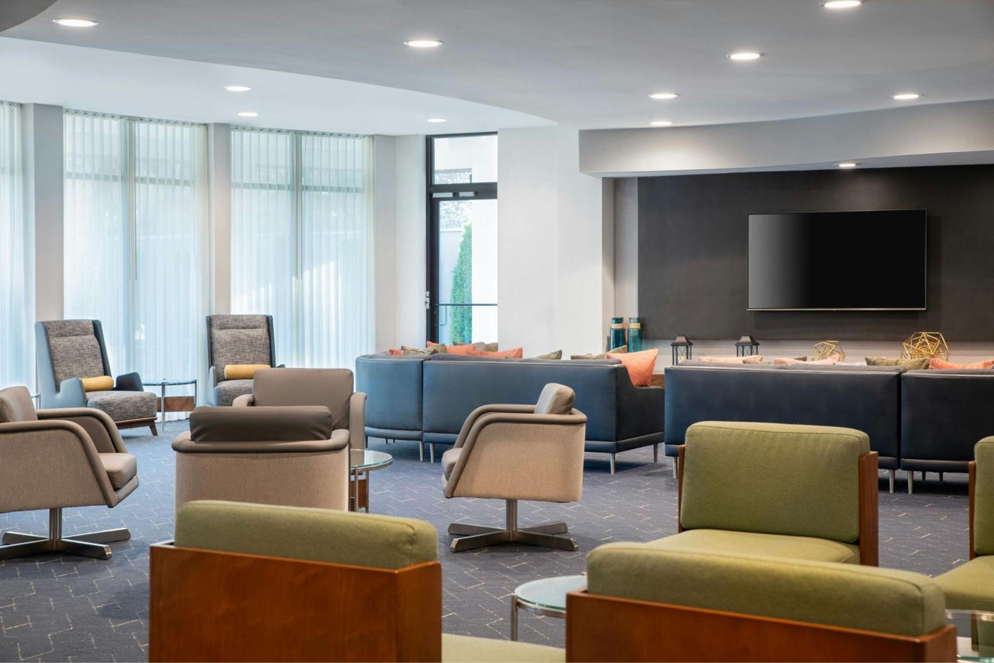 Готель Courtyard By Marriott Providence Лінкольн Екстер'єр фото